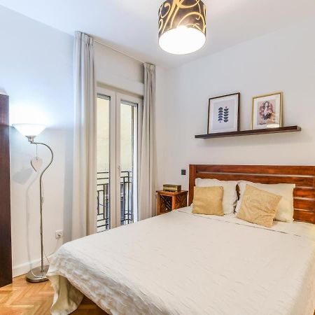 Apartamento Reformado-2 Habitaciones-5 Huespedes Alquiler Temporal Madrid Exterior foto